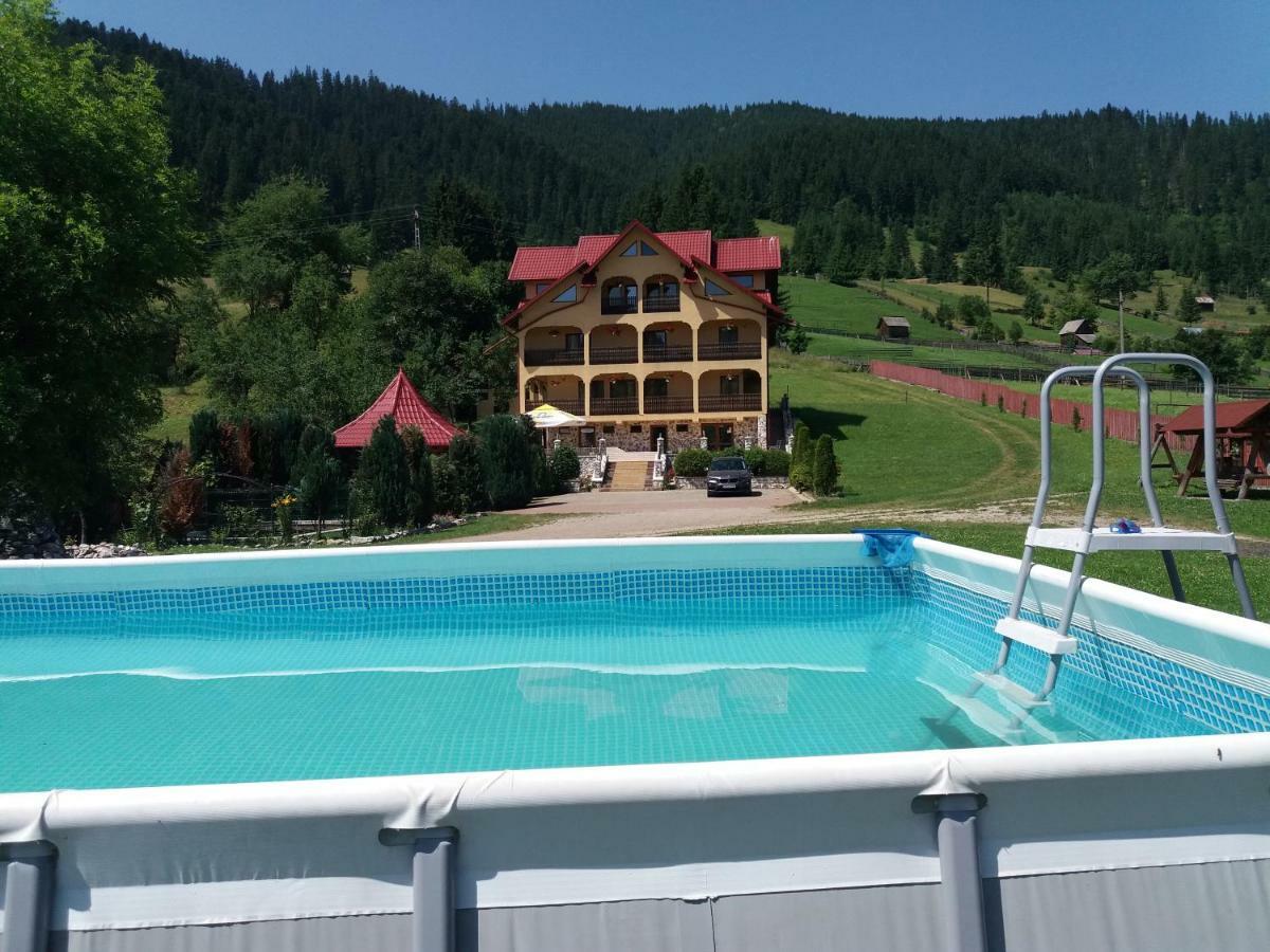 Pensiunea Alunis Hotel Sadova  Exterior photo